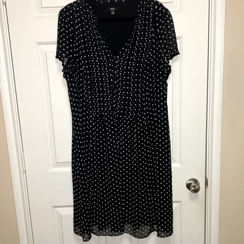 MSK Black and White Polka Dot  Flutter Sleeve Dress Size 22W